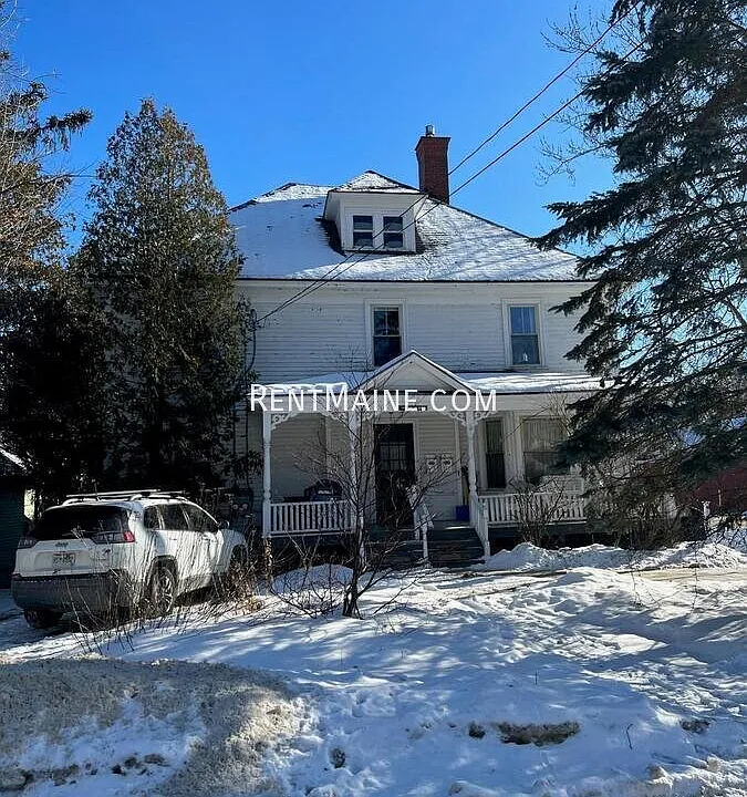 100 Main St #1