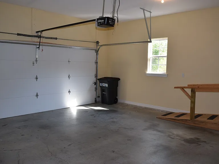 16218 Heartland Ln — Photo 46