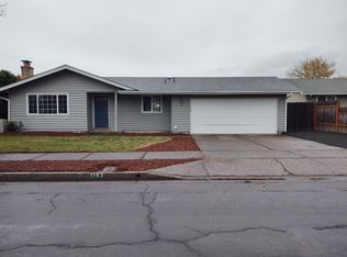 1143 Valley Butte Dr #1, Eugene, OR 97401