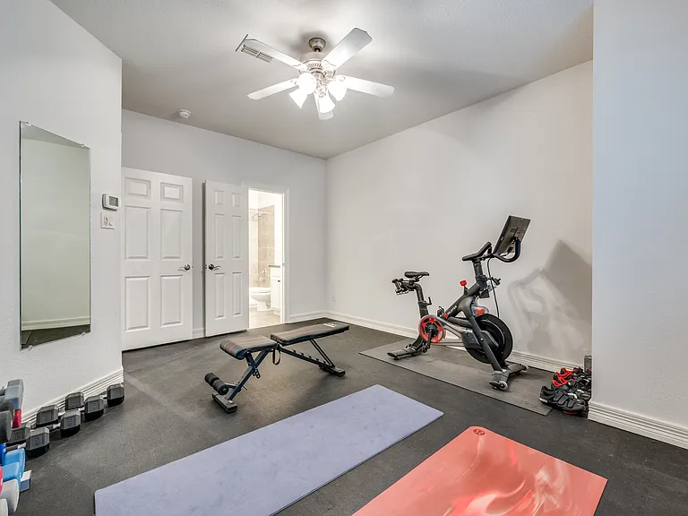 4232 Holland Ave — Photo 3