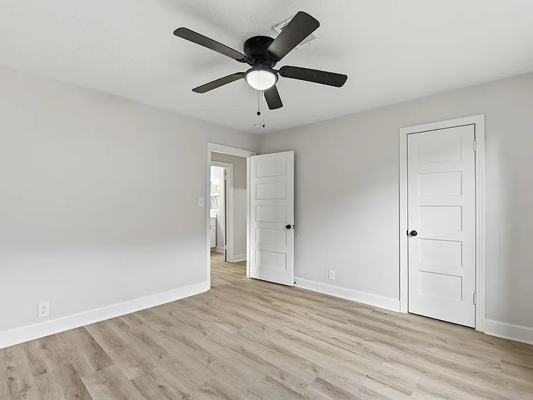 3411 Wentworth St — Photo 20