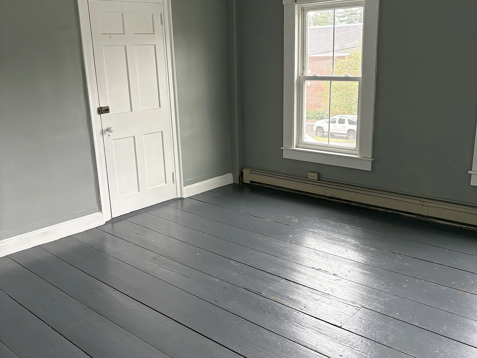 12 Hall Ave - 3 — Photo 4
