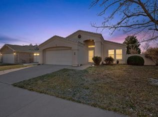 811 Bryce Canyon St SE, Albuquerque, NM 87123