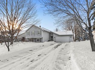 13912 Xerxes Ave S, Burnsville, MN 55337