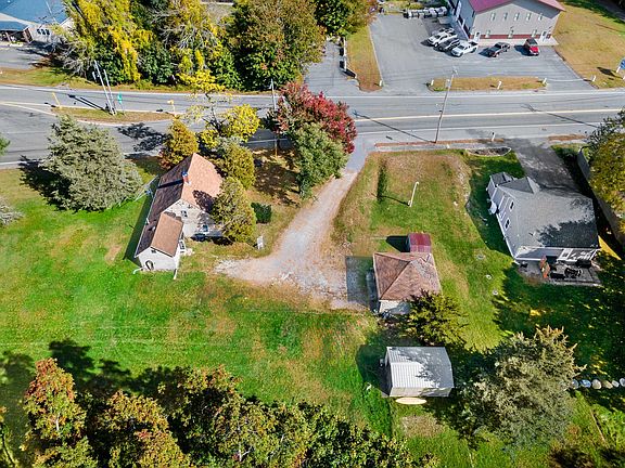 5th image of 45 County Rd