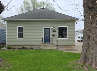 660 1st St SE, Hartley, IA 51346