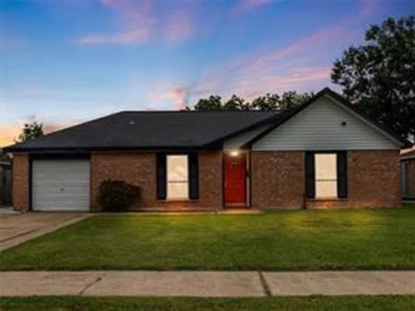 11939 Flushing Meadows Dr, Houston, TX 77089