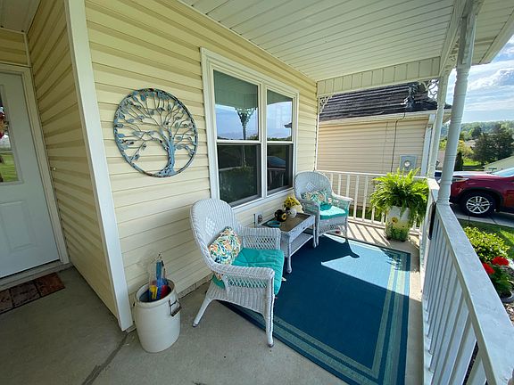 4th image of 7714 Silveredge Way