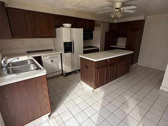 3rd image of 7090 Euclid Chardon Rd