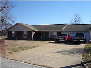 1st image of 14290 Gentry Dr
