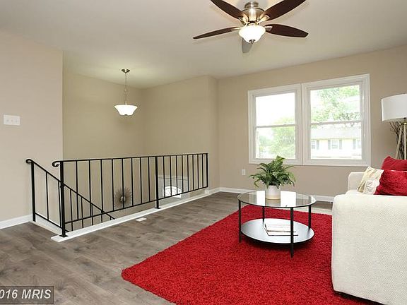 4th image of 922 Autumnwood Dr