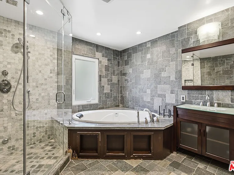 8739 McLennan Ave — Photo 27