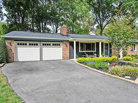 3rd image of 9099 Arrowhead Ct