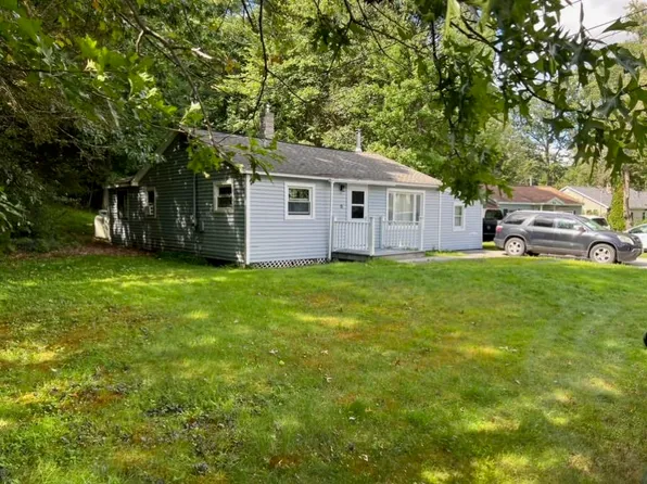 62 Flint Pond Drive, Hollis, NH 03049