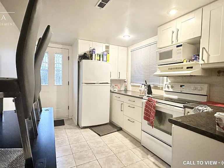 44 Guildcrest Dr #2 — Photo 2