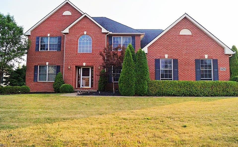 1st image of 27345 Maurer Dr