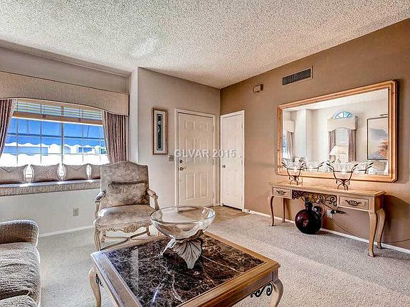 4th image of 2212 Florissant Dr