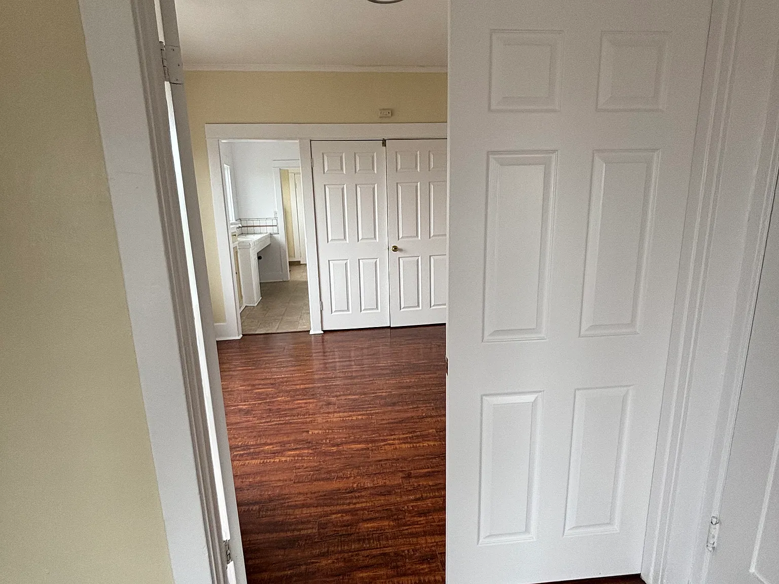 1 bed, 900 sqft, $1,950 — Photo 3