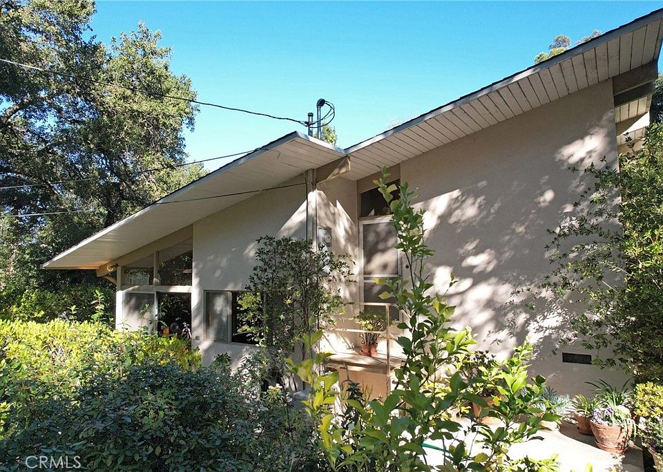1st image of 4128 Morro Dr