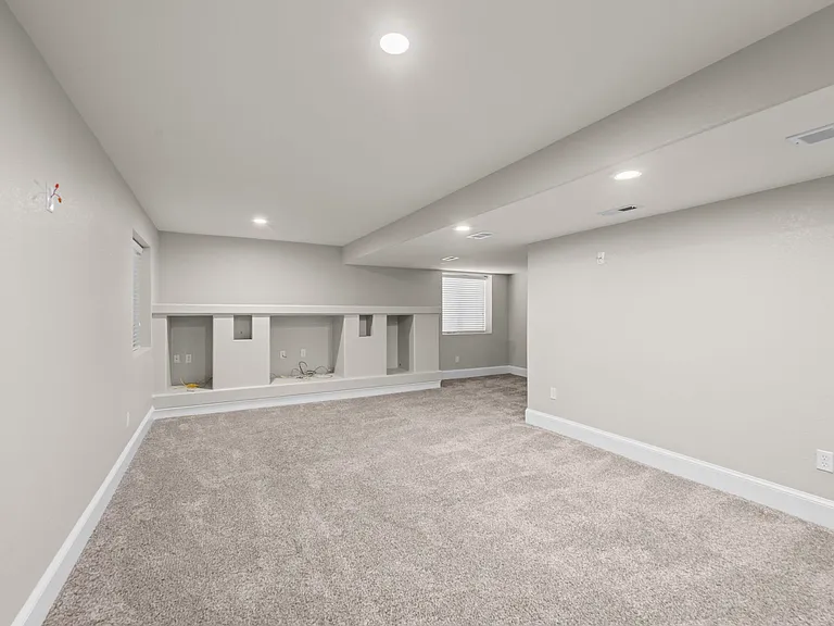 3741 Florentine Dr — Photo 15