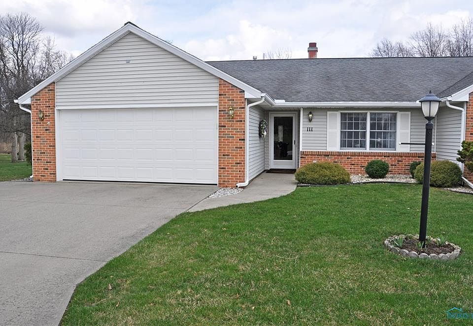 1st image of 111 Woodside Ln