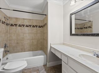 404 Cavendish Dr, Arlington, TX 76014
