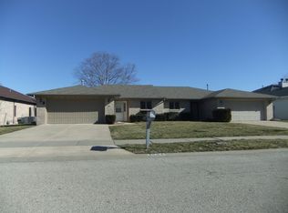 2606 Findley Dr, Springfield, IL 62704