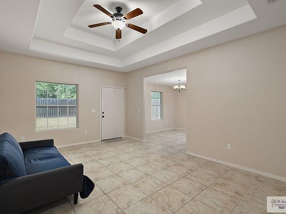 3rd image of 3514 Park Ln N