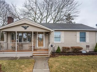 21 Lee St, West Warwick, RI 02893