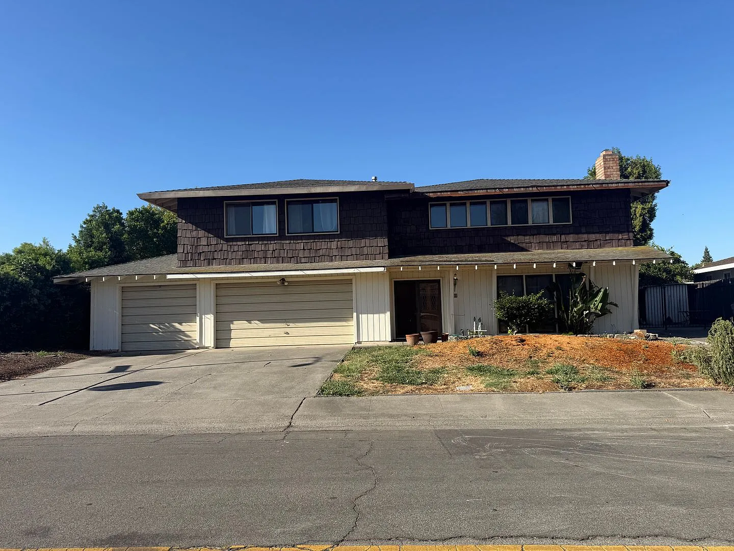 Showing Thursday 8/20 & Friday 8/21 from 11:00-11:30am — Photo 1