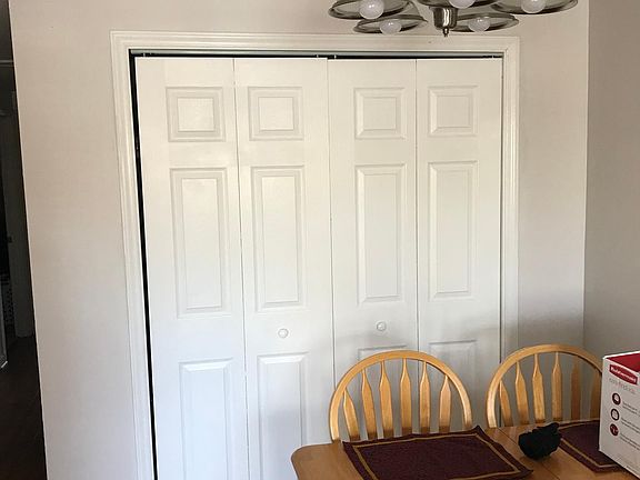 5th image of 1548 Gallimore St #B