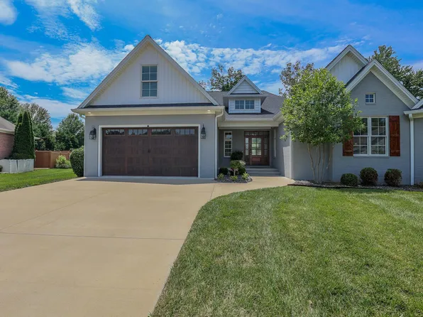 1315 Pillar Chase, Paducah, KY 42001