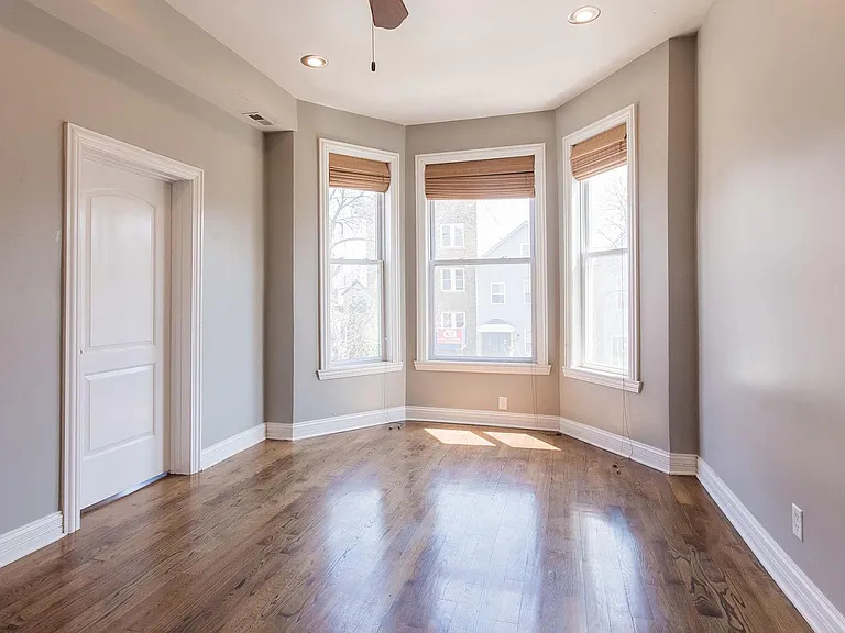 1664 N Richmond St #2 — Photo 10