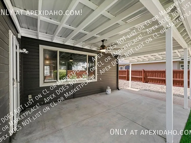 1828 W Divide Creek St — Photo 68