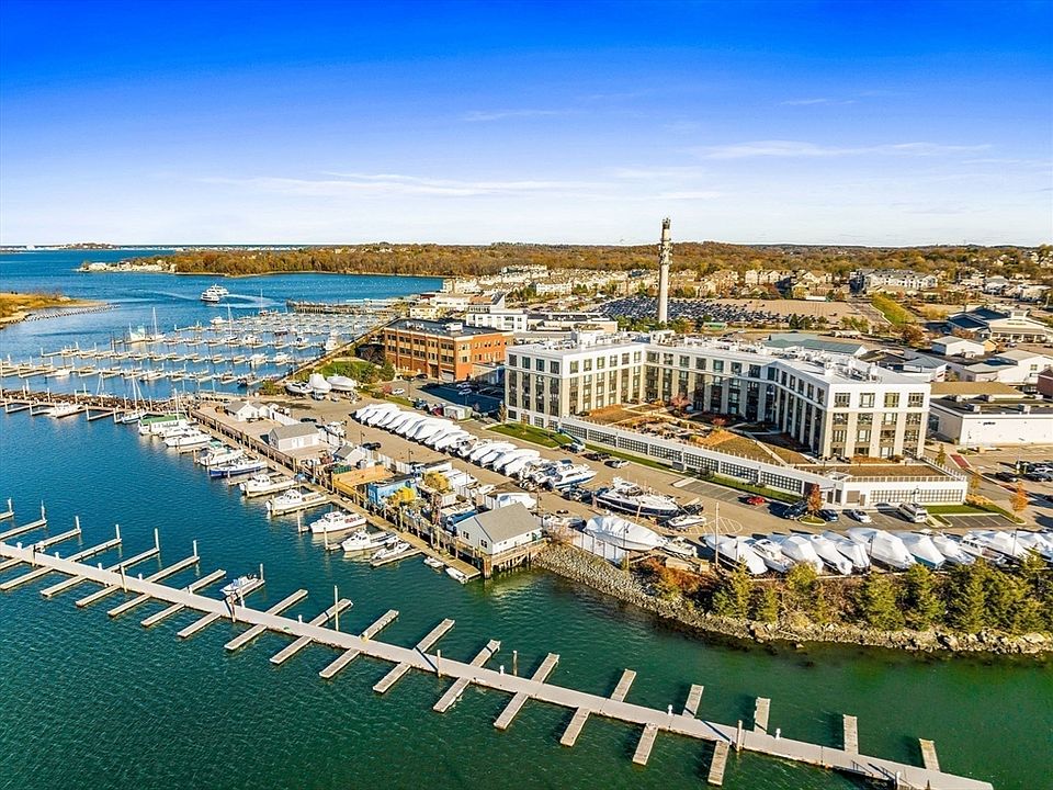 1st image of 10 Shipyard Dr Unit 303