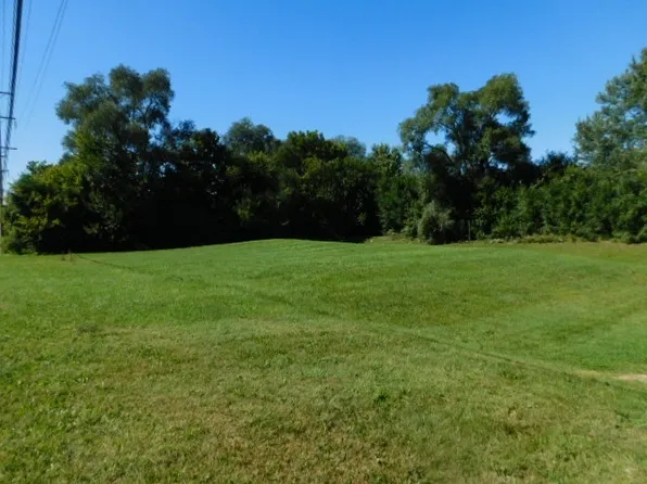 2140 Reed Ave, Rockford, IL 61109