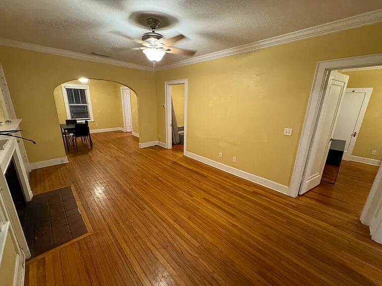 1212 NW 4th Ave — Photo 10