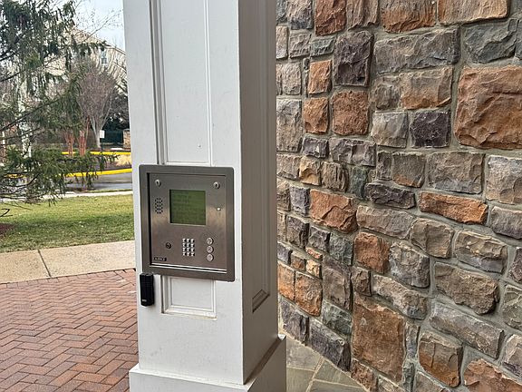 3rd image of 24701 Byrne Meadow Sq