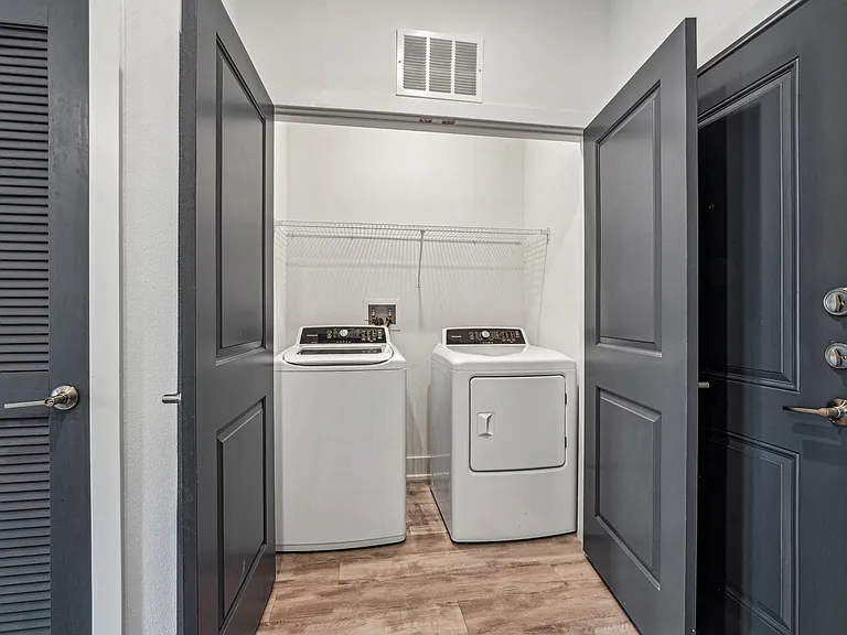Forena Luxury Living — Photo 48