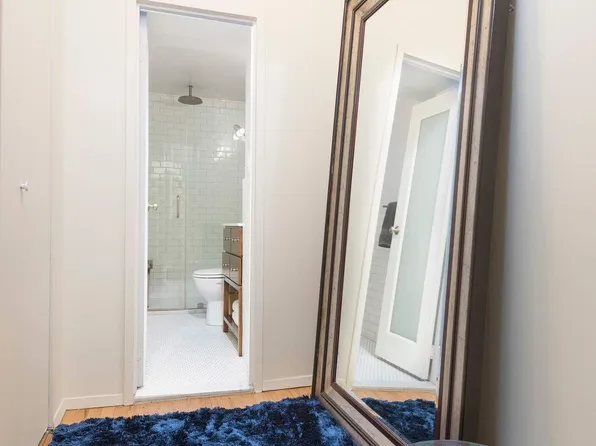 250 West 27th Street image 7 of 7