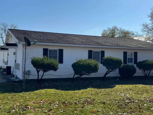 401 S 4th St #3, Petersburg, IN 47567