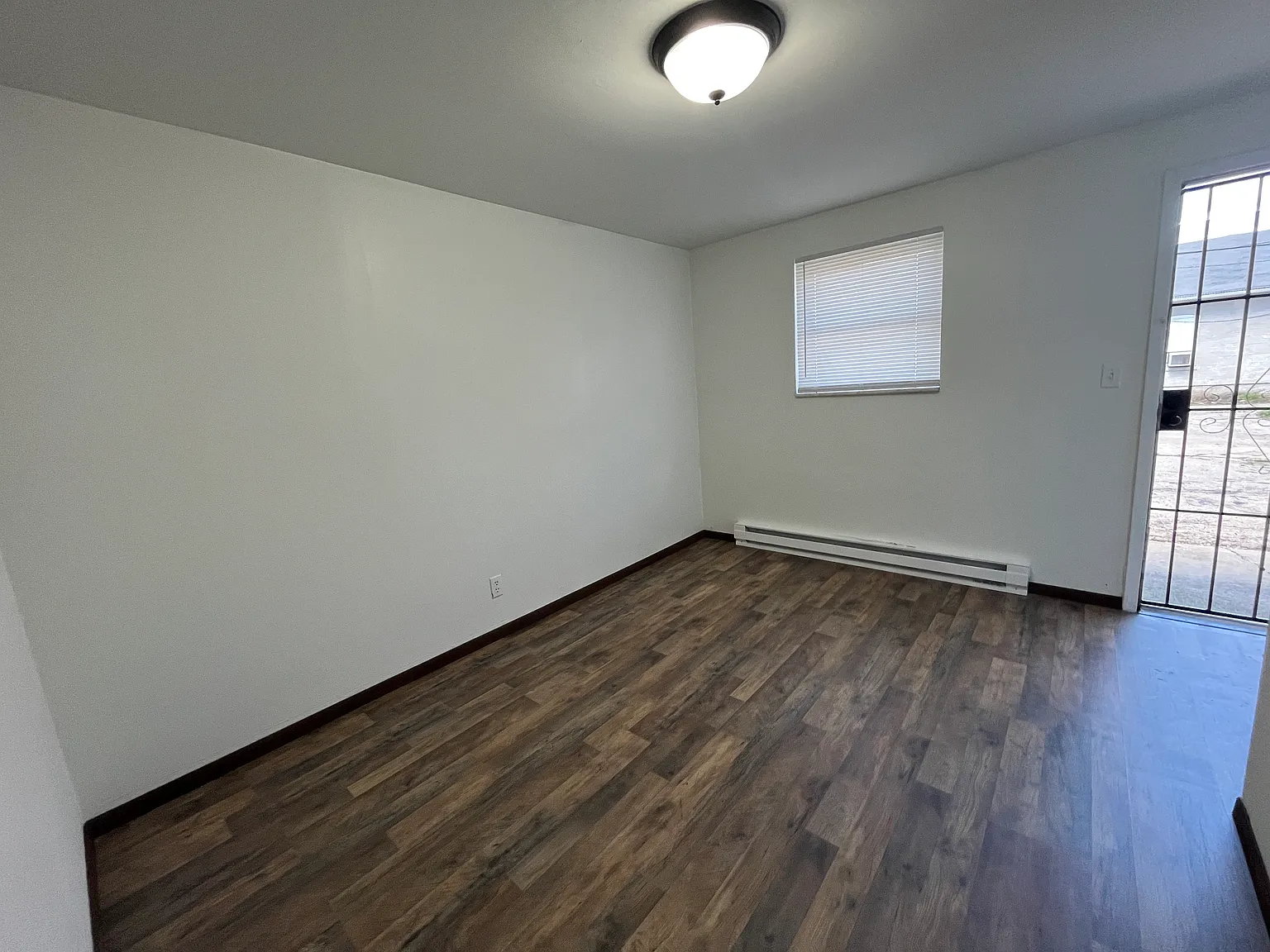 2 bed, 816 sqft, $850 — Photo 4