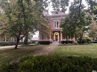 1617 Hampshire St, Quincy, IL 62301