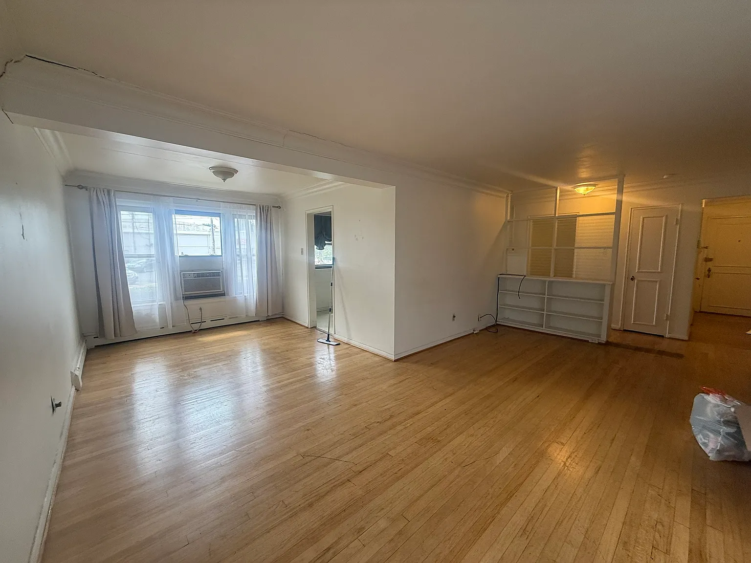 1 bed, 710 sqft, $1,000 — Photo 4