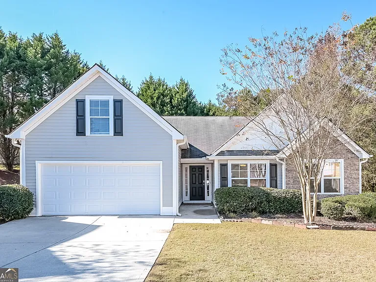3733 Plymouth Rock Dr — Photo 1