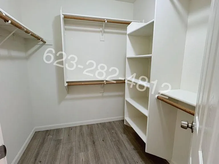 8556 W Carol Ave — Photo 8