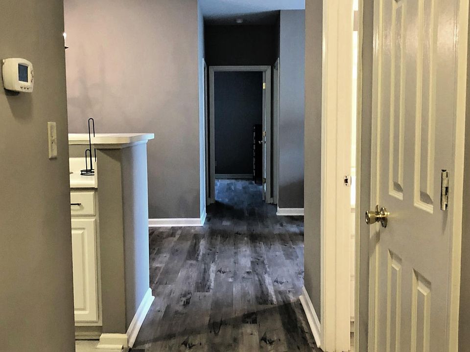 1st image of 1600 Long Grove Dr Unit 321