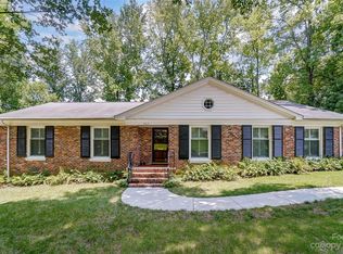 3621 Henshaw Rd, Charlotte, NC 28209