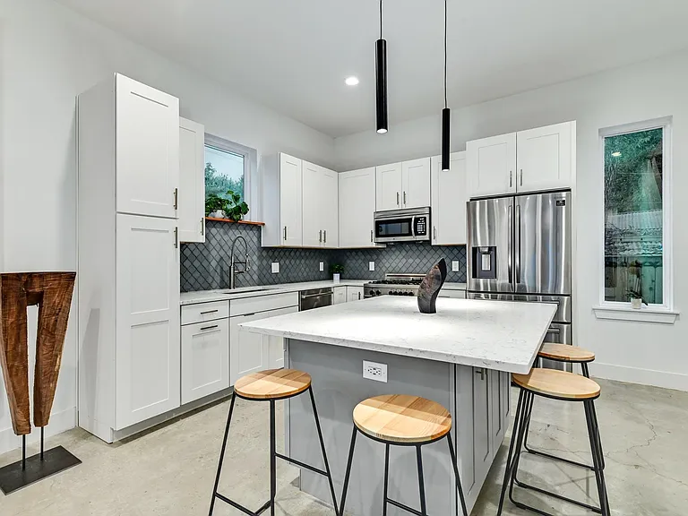 1131 Map St #2 — Photo 10