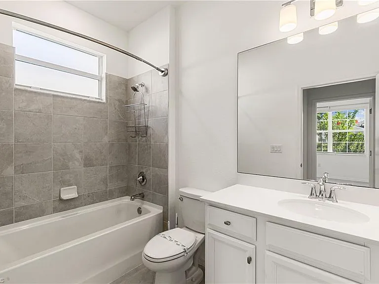 2525 Kona Way — Photo 20